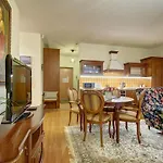 Helios 19 Luxury Vilnius Apartment